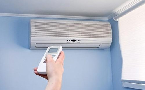 如何清洗家用空调冷凝器|家用售后系统报修400中心